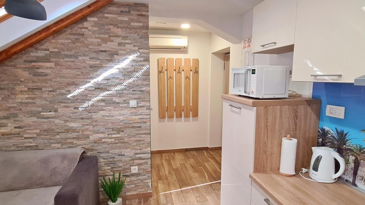 Attic Split Apartment Near City Centre Exterior foto