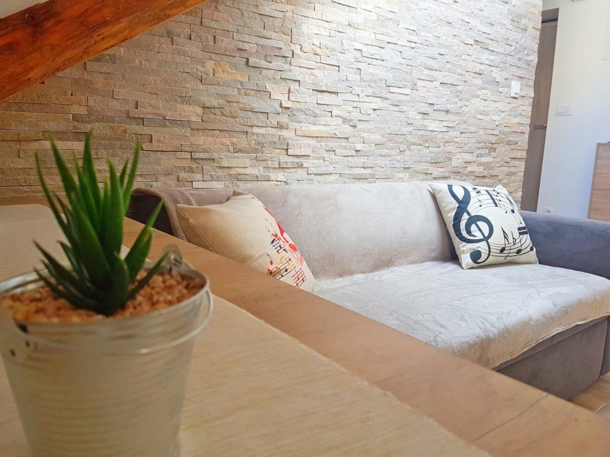 Attic Split Apartment Near City Centre Exterior foto